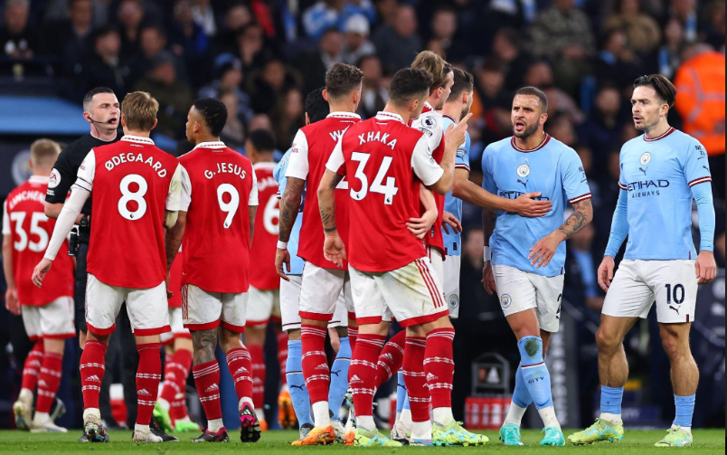 Premier League: Arsenal tropeça, e Manchester City é campeão