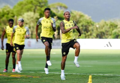 APÓS LEVAR A MELHOR NA COPA DO BRASIL, FLAMENGO REENCONTRA O GALO