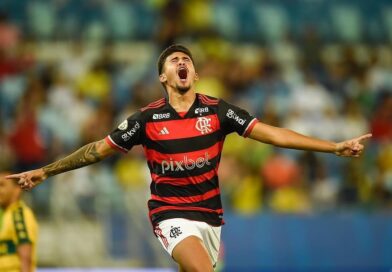 FLAMENGO VENCE DE VIRADA COM GAROTOS DO NINHO 